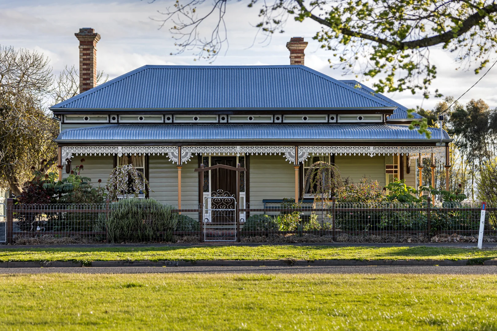 Additional image 27 of 213-215 High Street, Learmonth VIC 3352