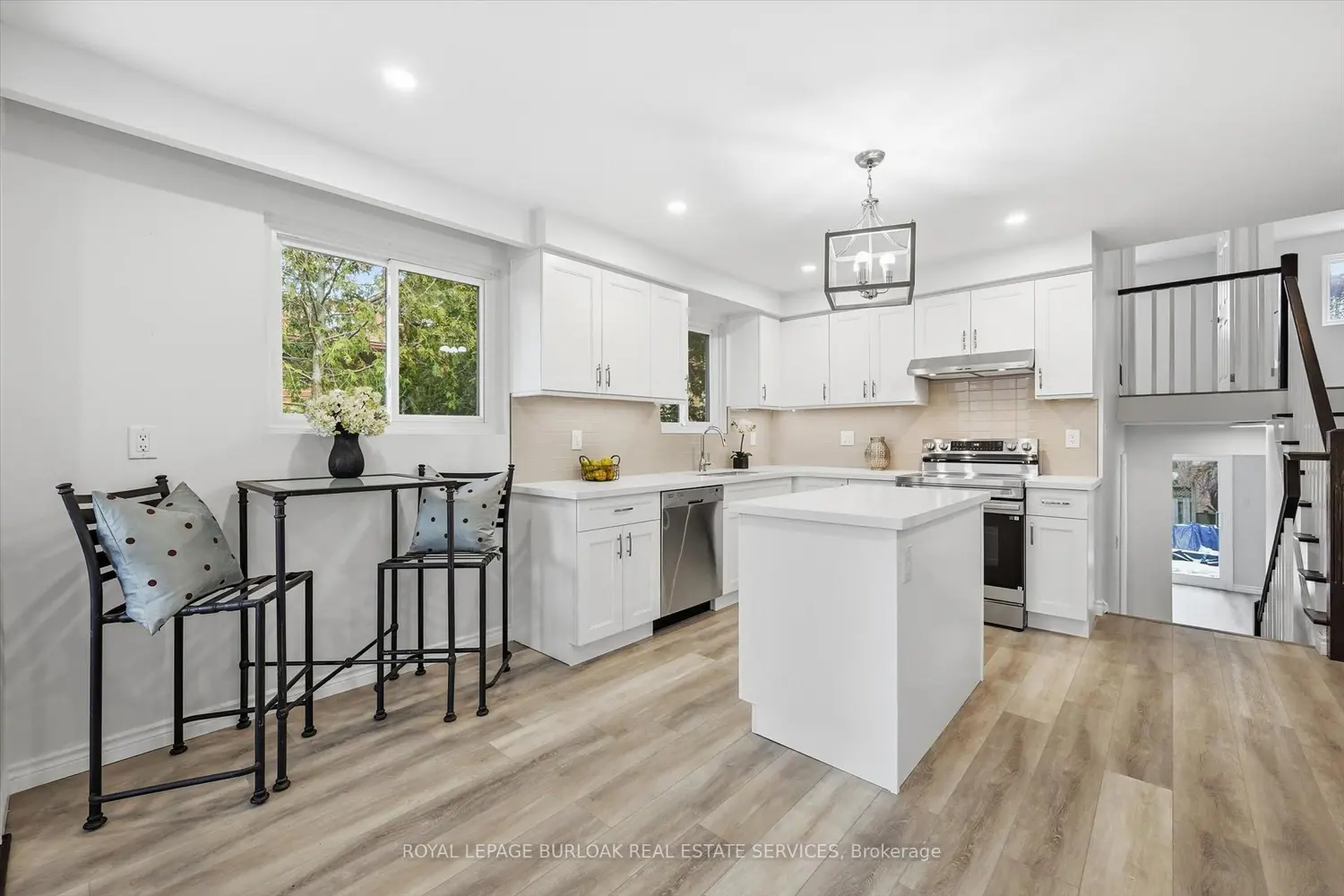 Additional image 3 of 2344 Glastonbury Road