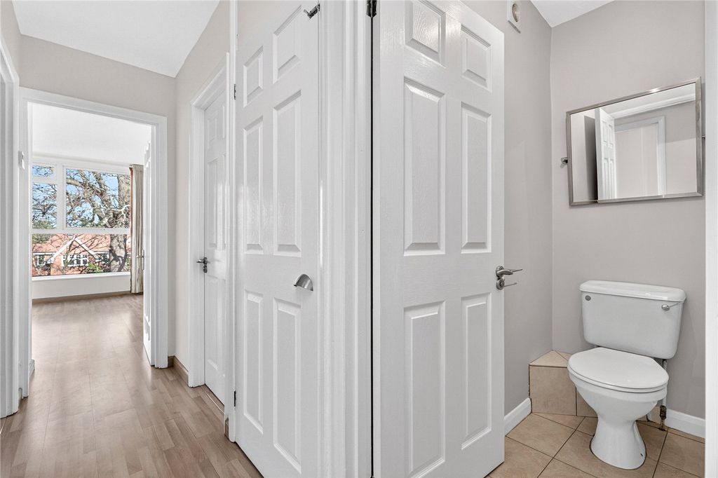 Additional image 12 of 2 bed flat for saleEllesmere Road, Weybridge, Surrey KT13
