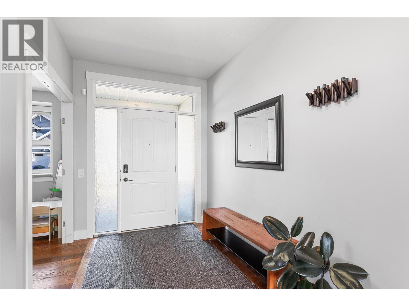 Additional image 3 of 123 Lost Creek Court, Kelowna, BC, V1V3B6