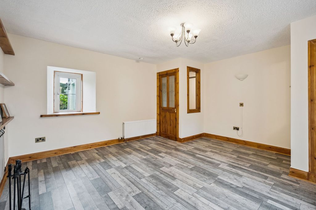 Additional image 11 of 5 bed cottage for saleGraham Street, Kippen FK8