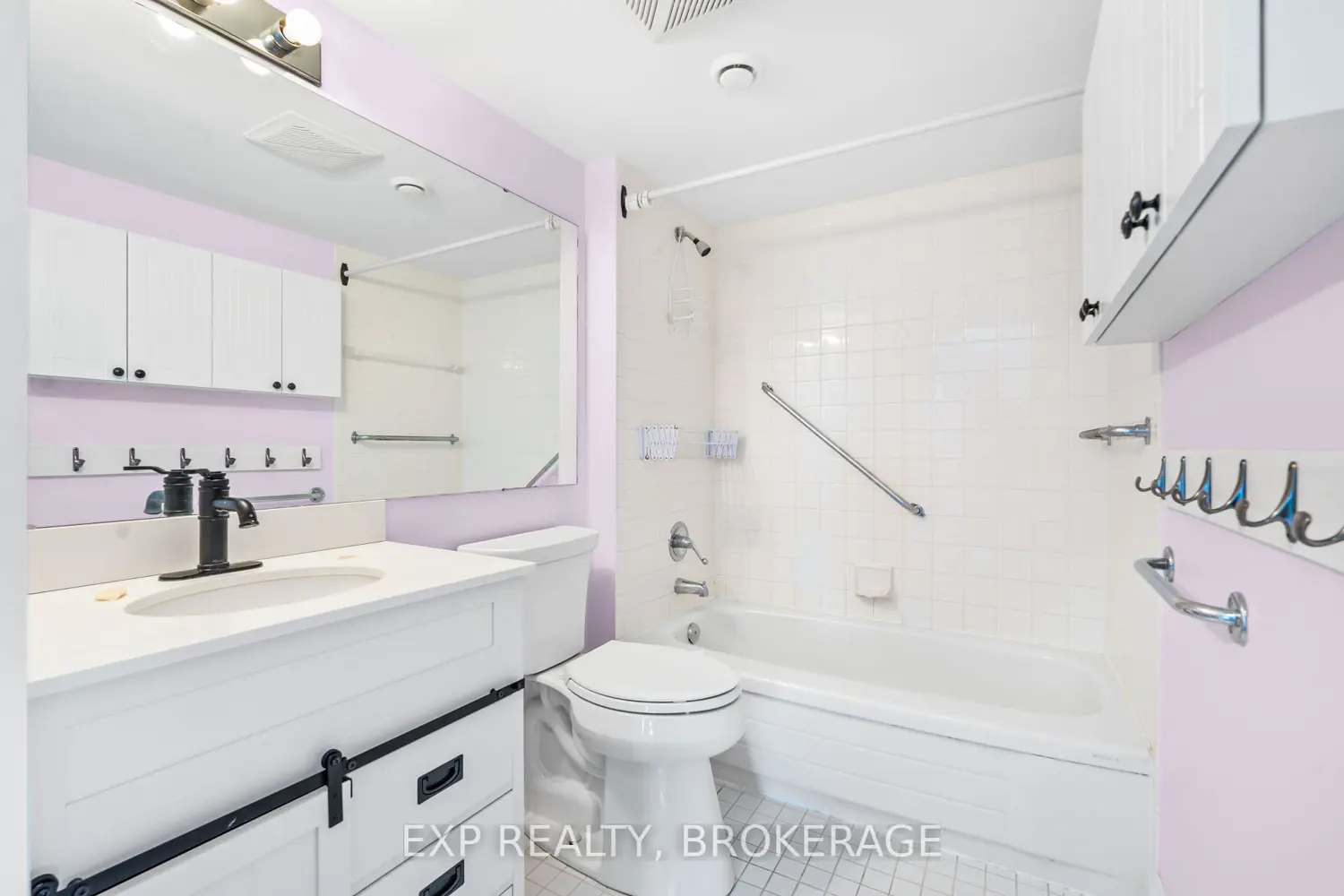 Additional image 12 of 14 Greenview Drive 607