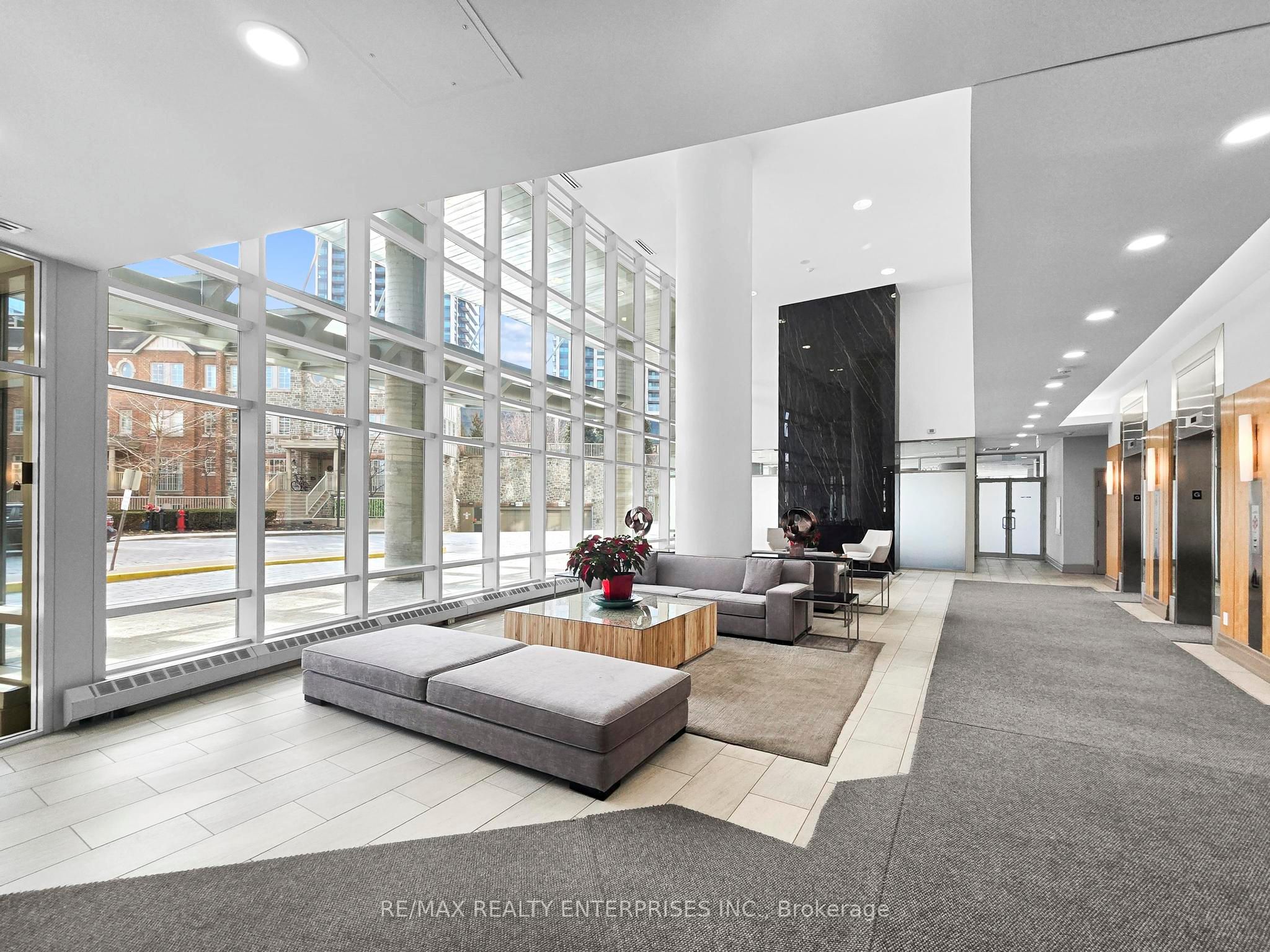 Additional image 3 of 1810-15 Windermere Avenue, Toronto, ON, M6S 5A2