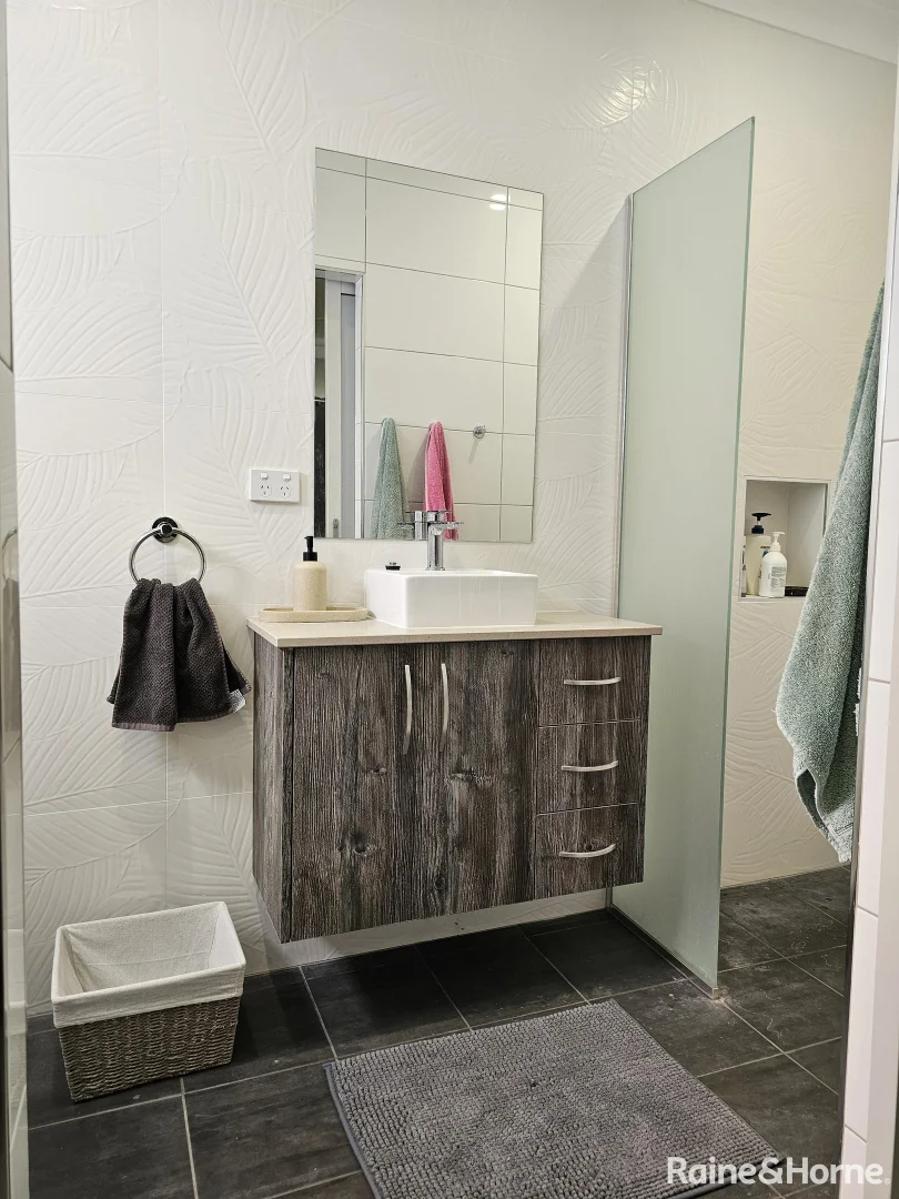 Additional image 13 of 49 Narrah Street, Alva QLD 4807