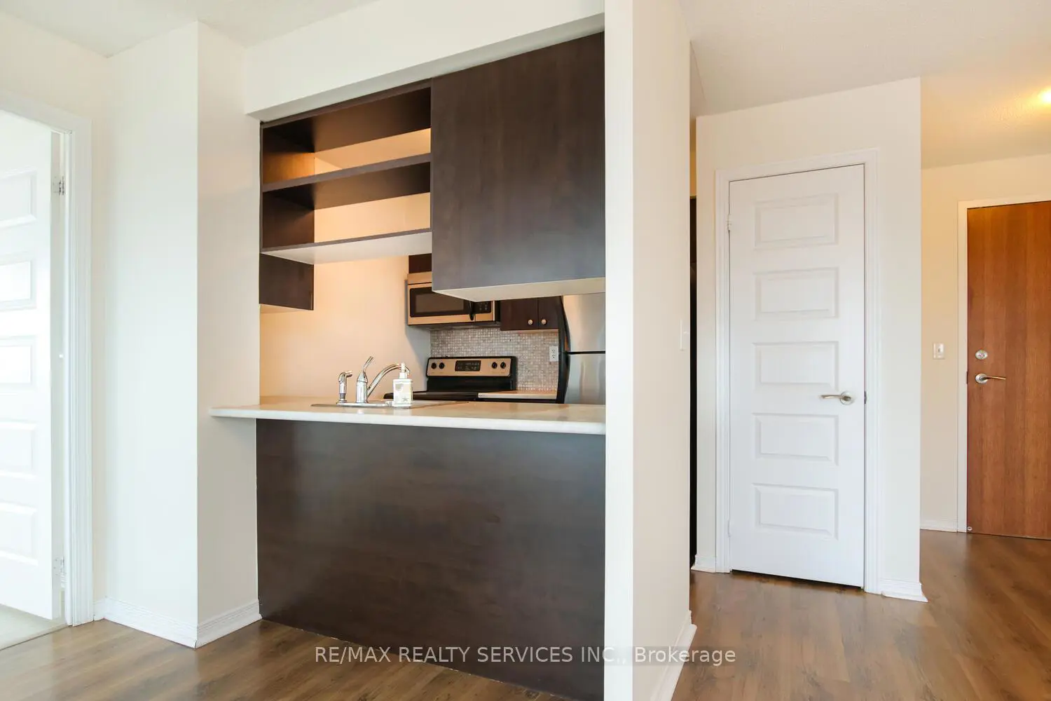 Additional image 6 of 215 Queen Street 1103