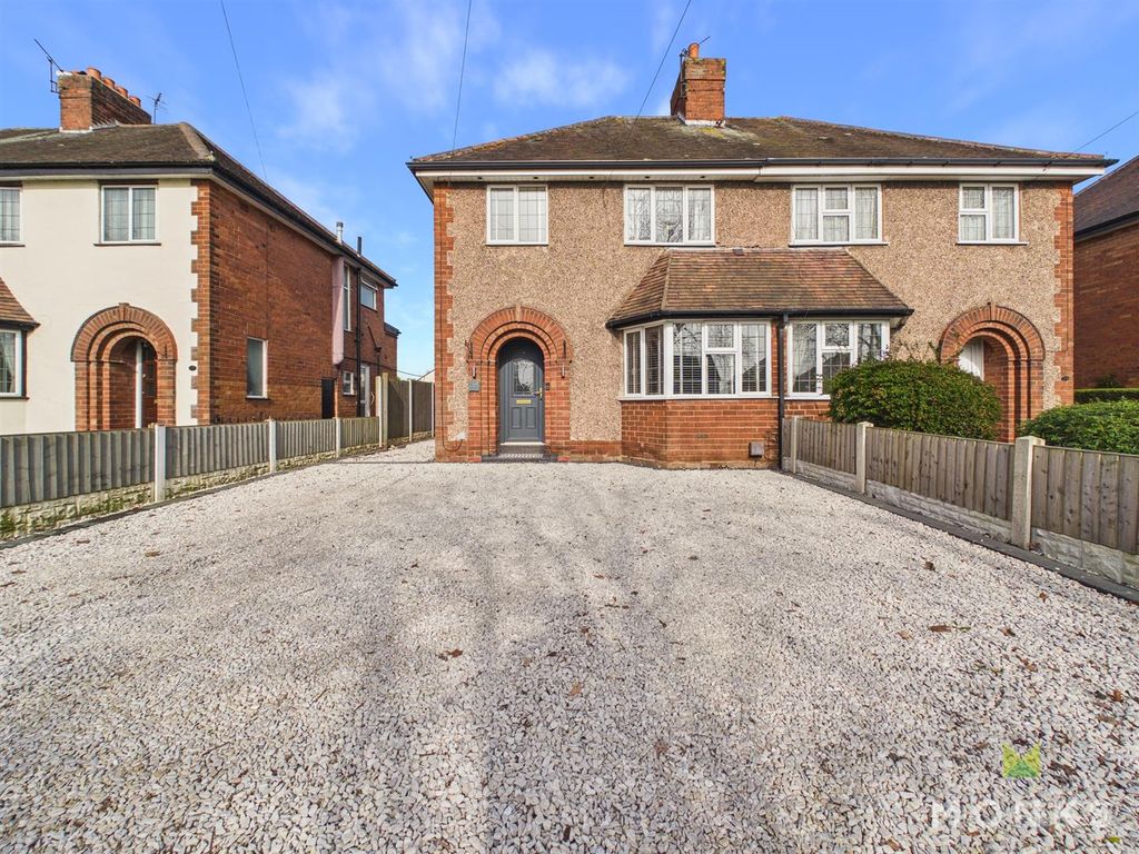3 bed semi-detached house for saleSundorne Road, Shrewsbury SY1