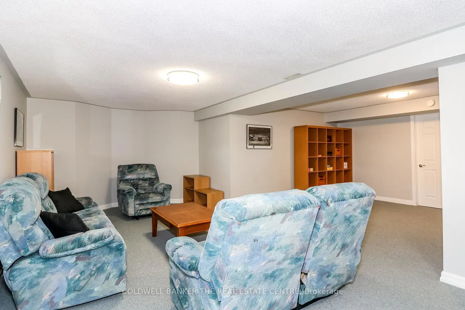 Additional image 13 of 37 Falling Brook Drive