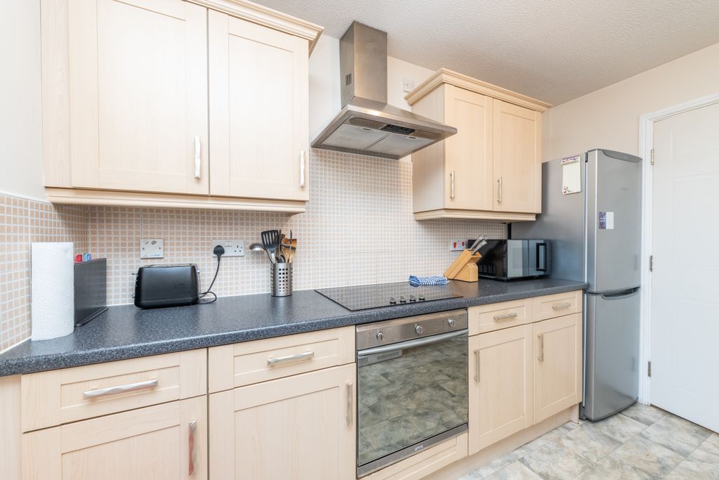 Additional image 8 of 3 bed flat for saleCanavan Court, Falkirk FK2