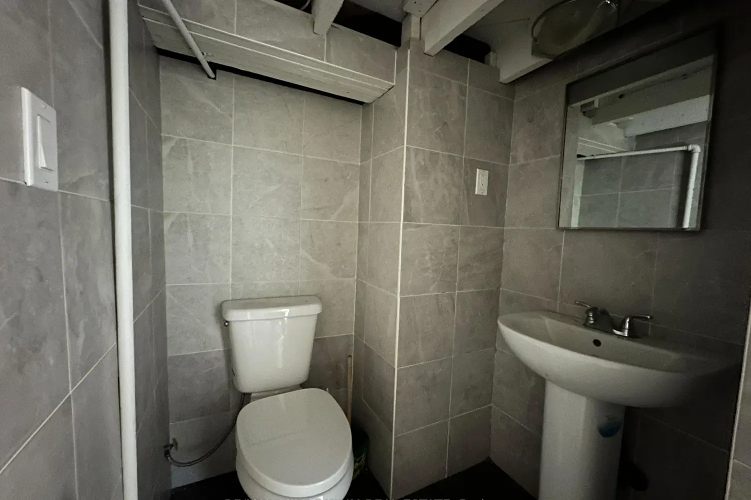 Additional image 9 of 4680 Sixth Avenue