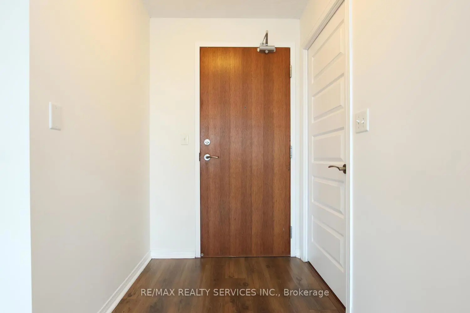 Additional image 4 of 215 Queen Street 1103