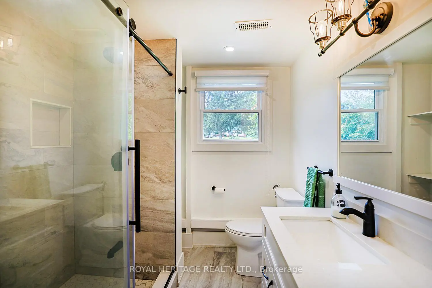 Additional image 12 of 5225 Rice Lake Drive