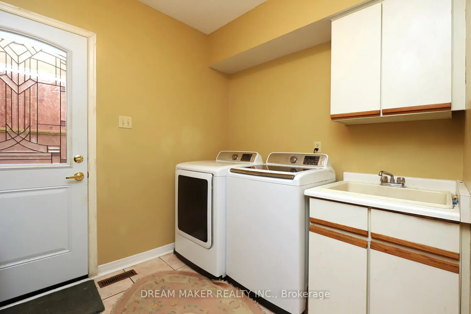 Additional image 14 of 4272 Wakefield Crescent