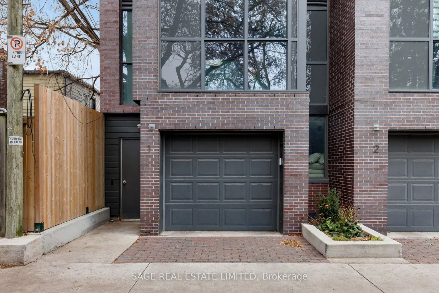 Additional image 18 of 1331 Queen Street Th01