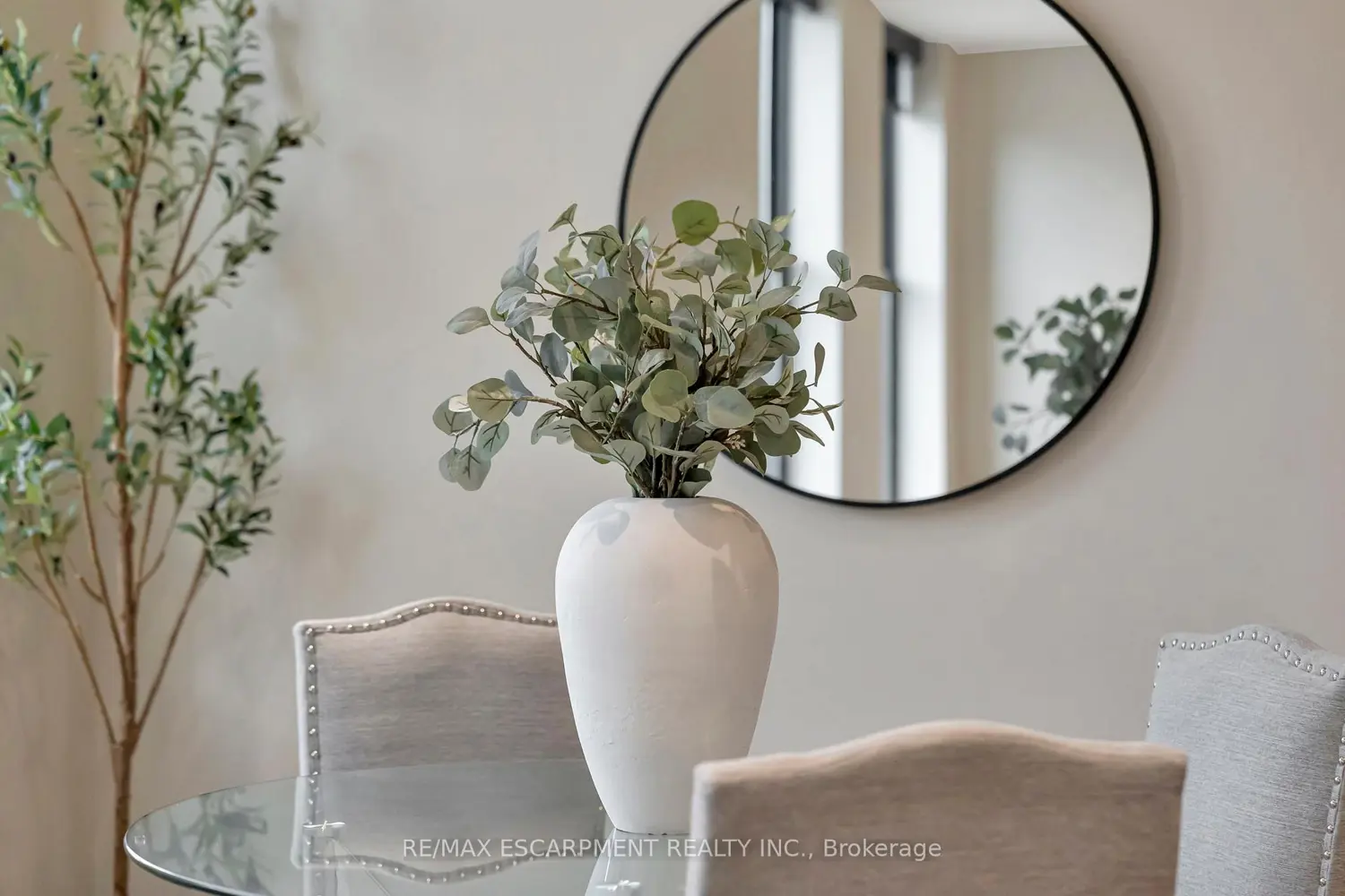 Additional image 11 of 7 Grand River Street 202