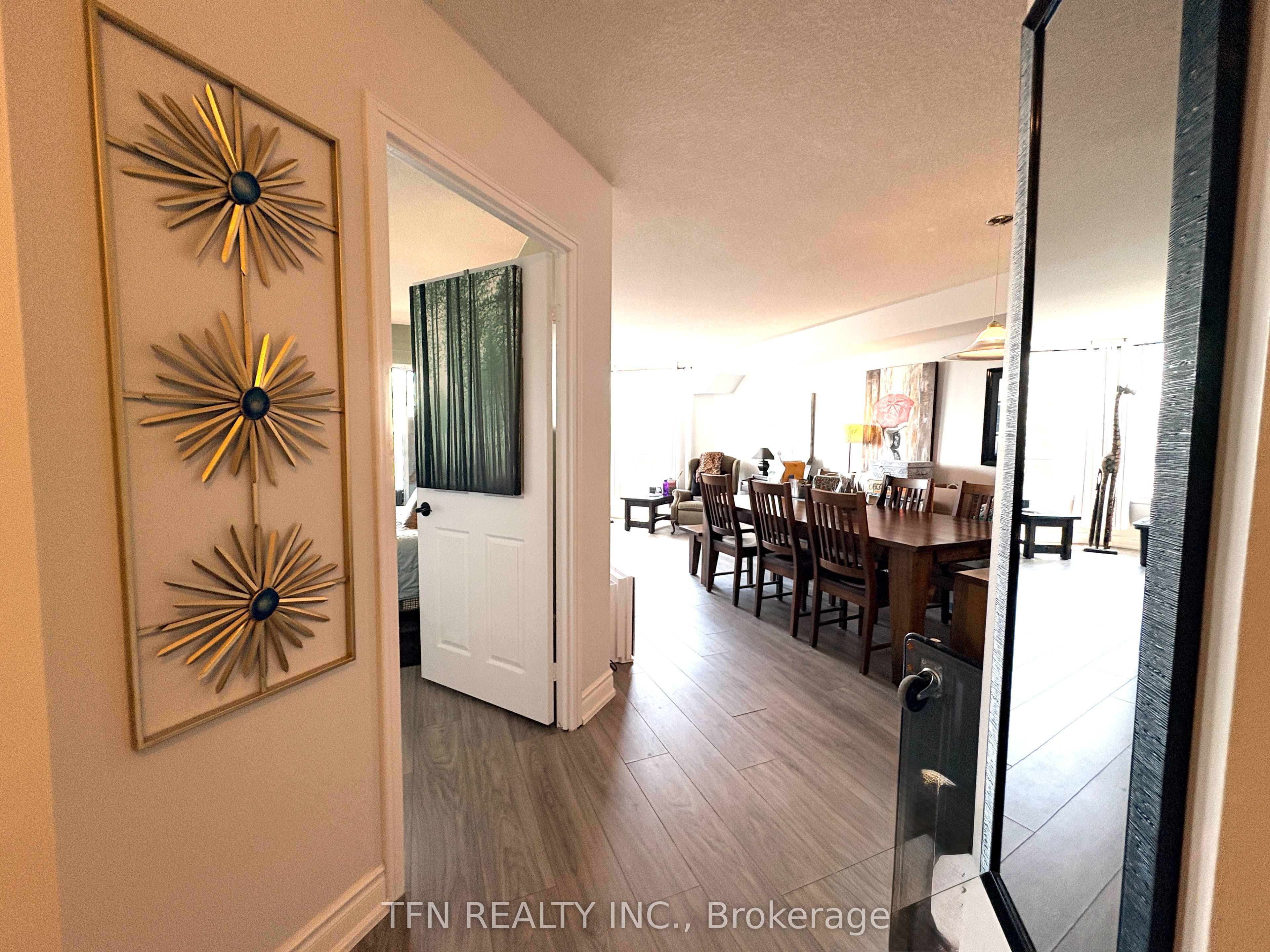 Additional image 6 of 522-1001 Cedarglen Gate, Mississauga, ON, L5C 4R2
