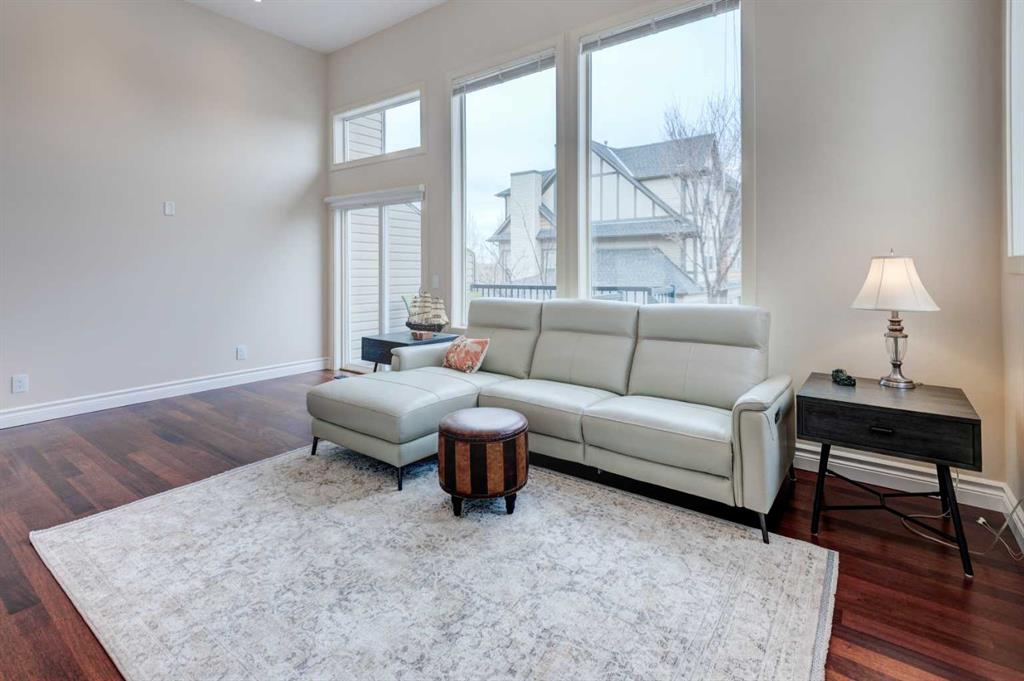 Additional image 3 of 14 Everridge Common SW, Calgary, AB, T2Y 5G9