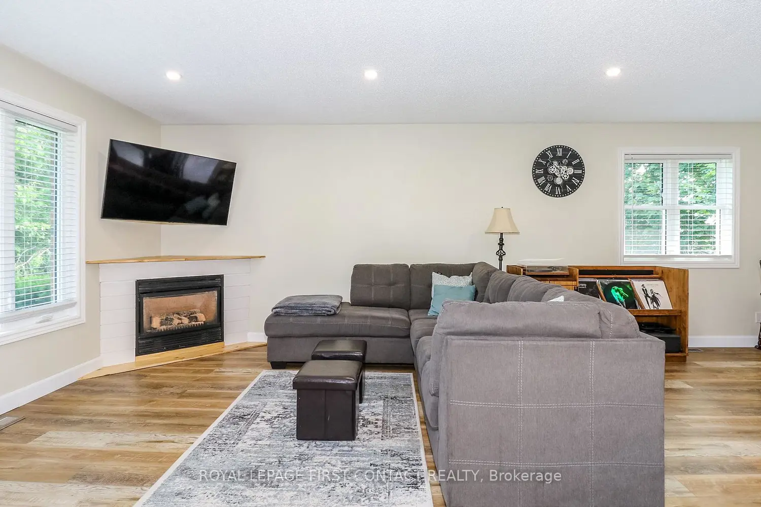 Additional image 3 of 1 Mariposa Drive