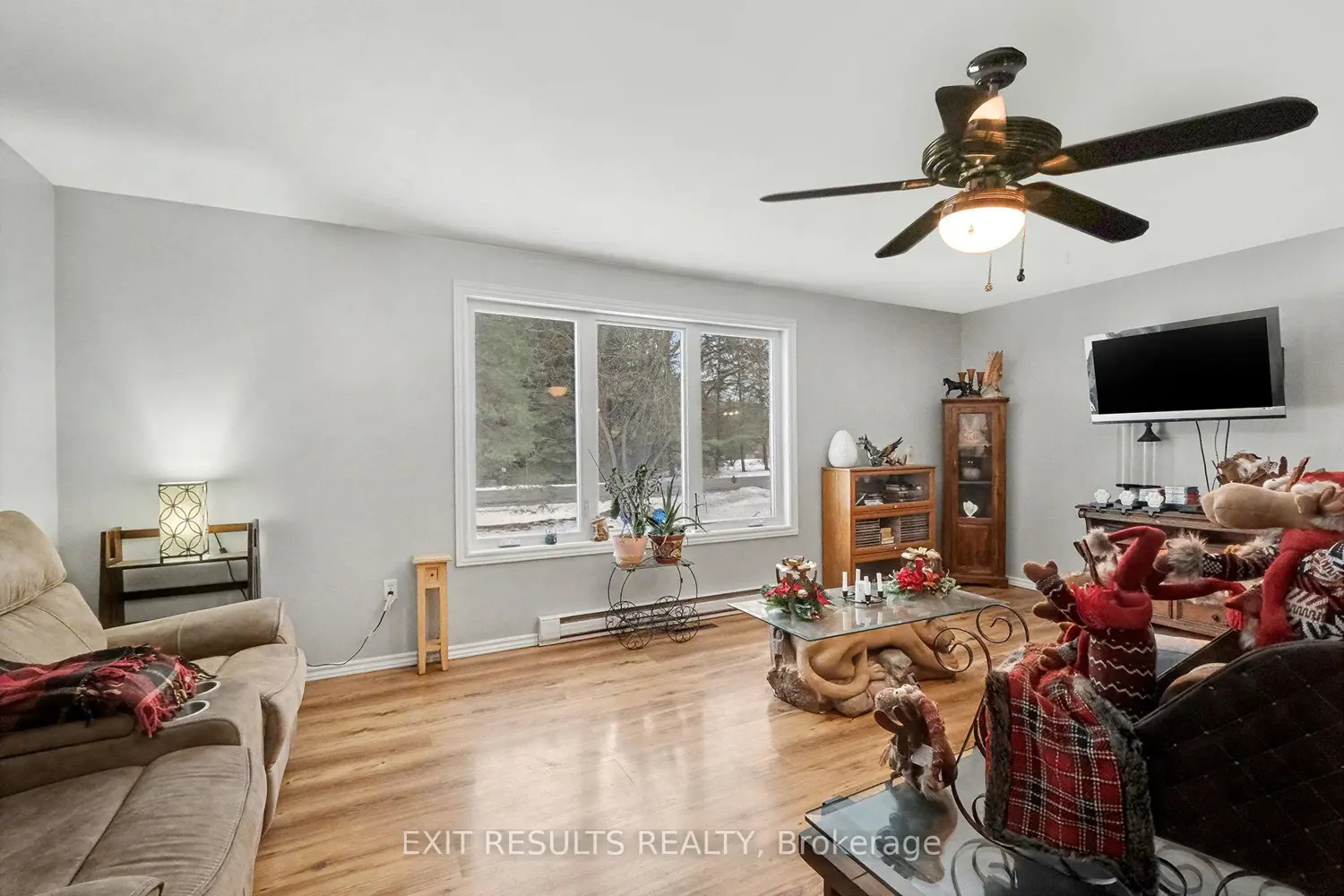 Additional image 6 of 21111 Concession 8 Road