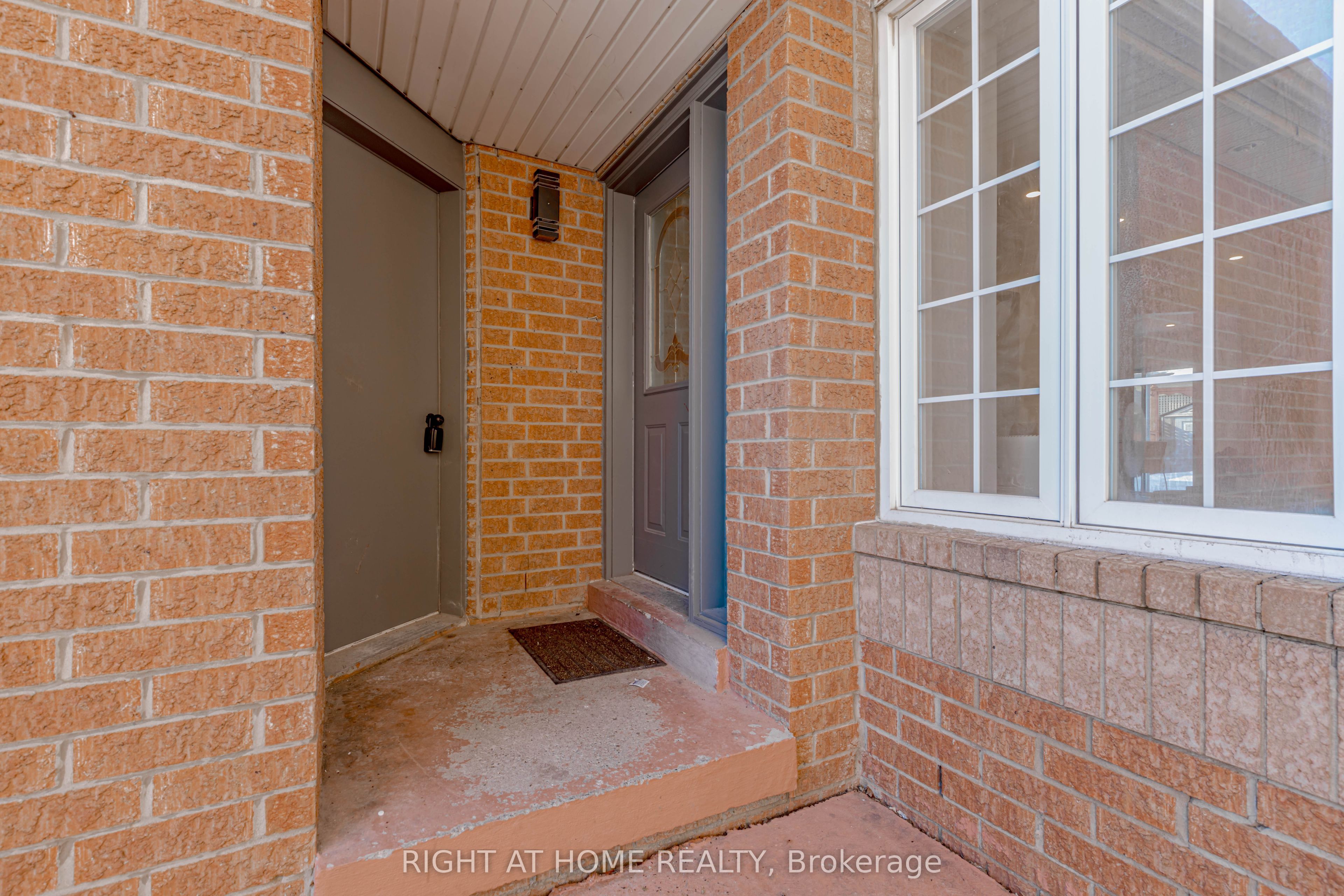 Additional image 6 of 21 Carabram Court, Brampton, ON, L6X 4M2