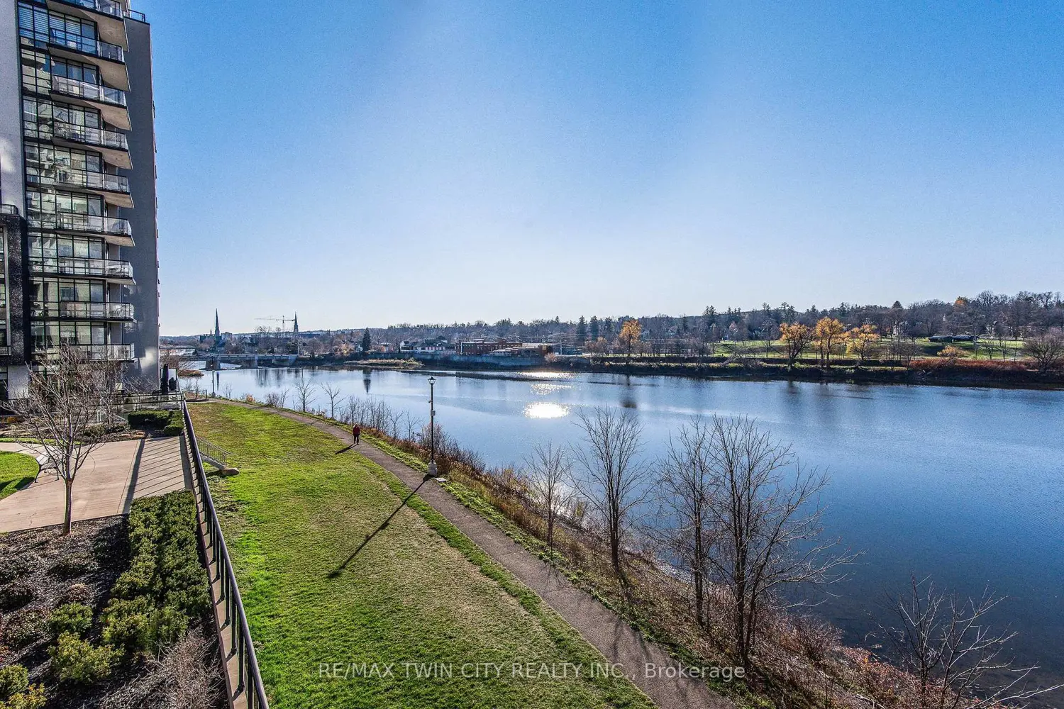 Additional image 17 of 170 Water Street 807