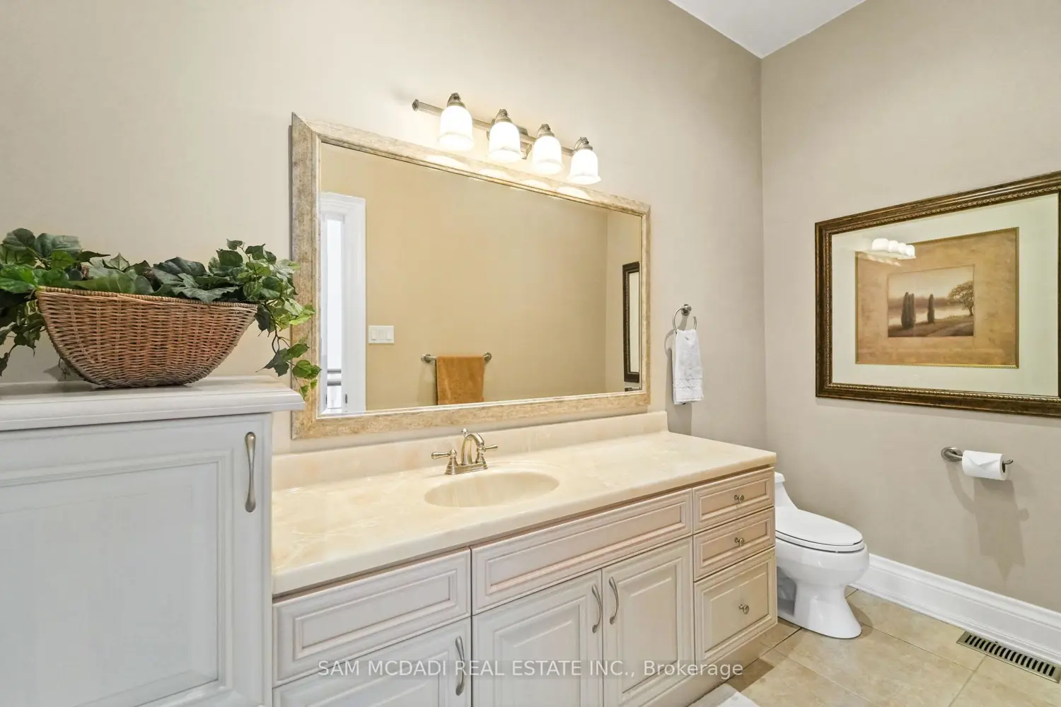 Additional image 8 of 5431 Appleby Line