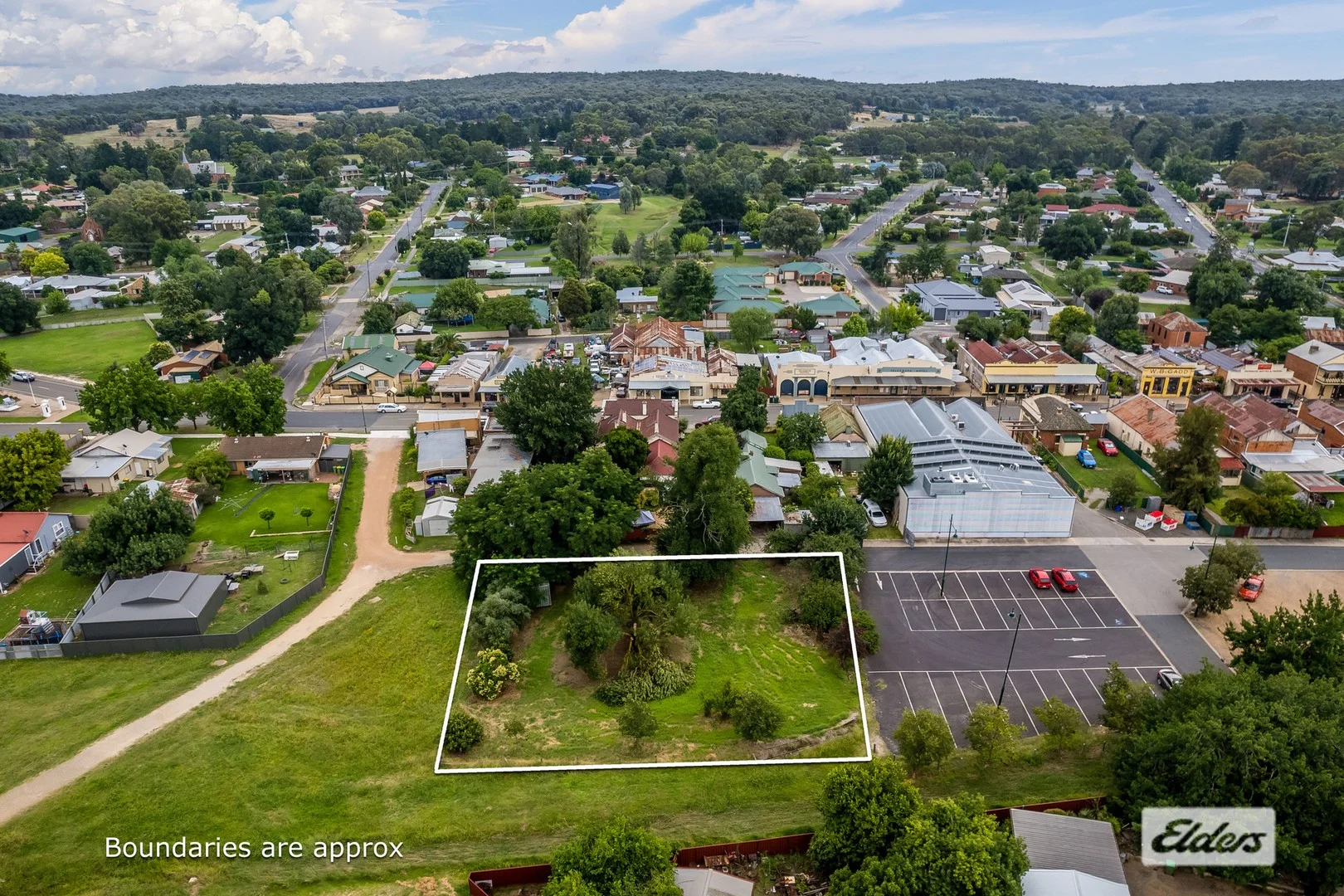 - Greens Lane, Chiltern VIC 3683