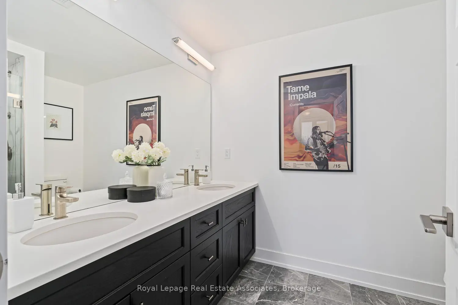 Additional image 9 of 17 Centre Street 102