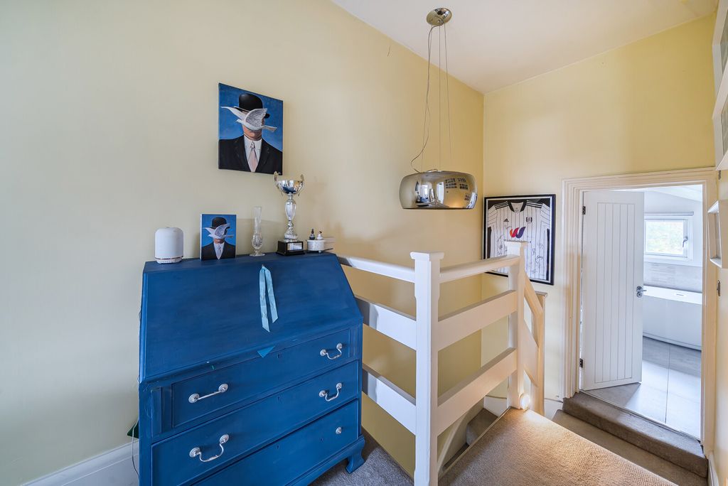 Additional image 15 of 2 bed semi-detached house for saleThames Street, Weybridge KT13