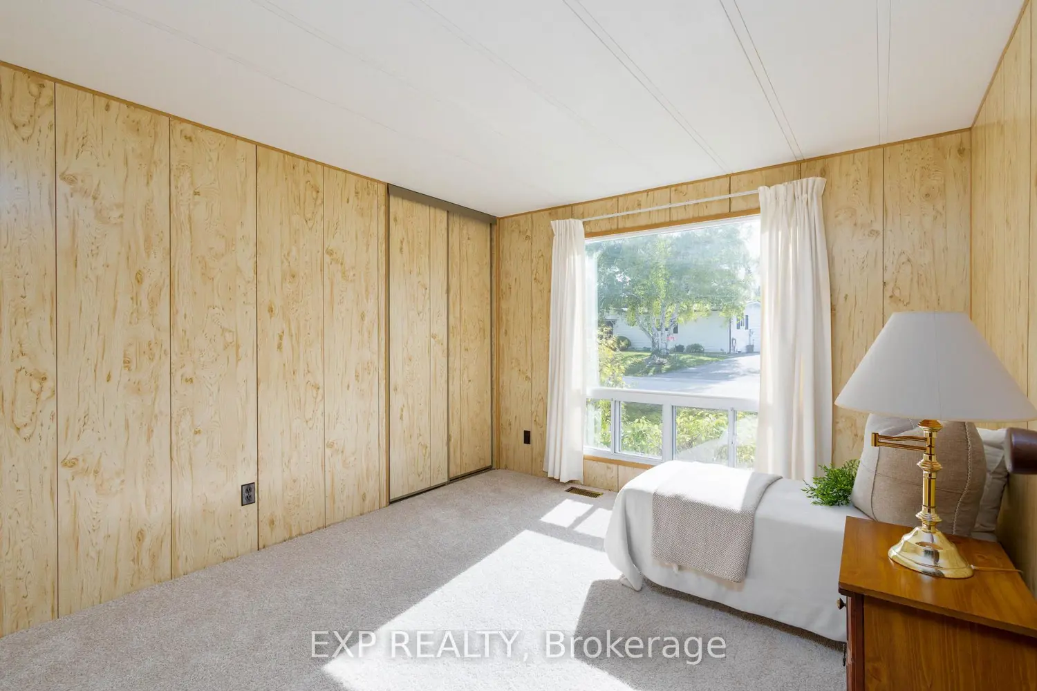 Additional image 10 of 11 Geneva Court