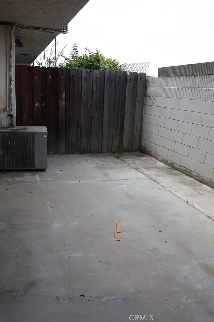 Additional image 25 of 1501 E Carson St Unit 7, Carson, CA 90745