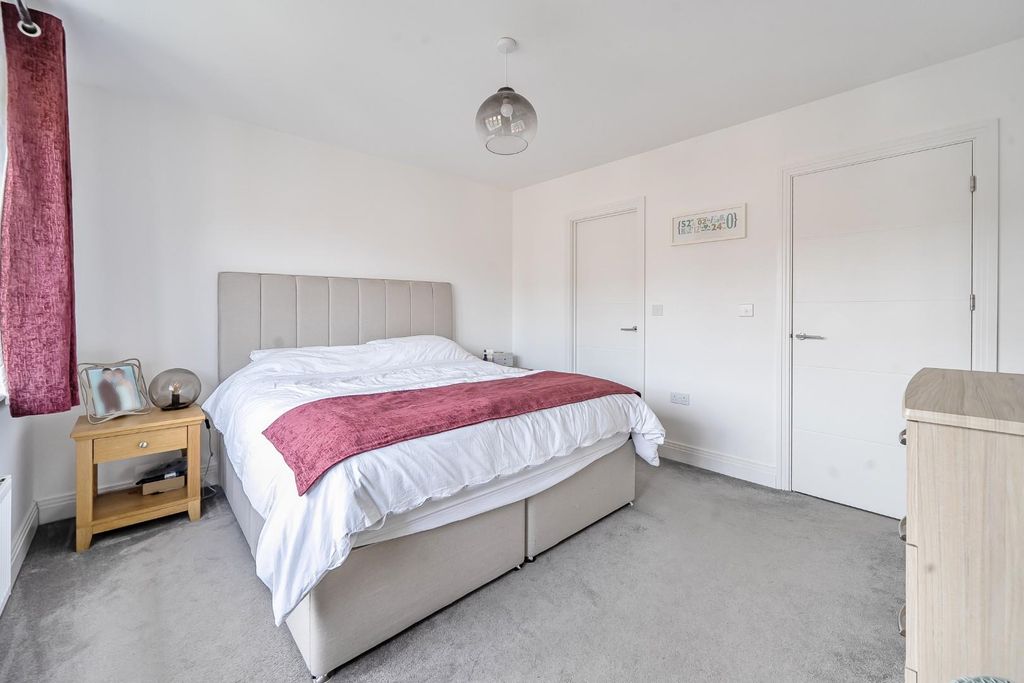 Additional image 10 of 4 bed detached house for saleLewis Corner, Potton SG19