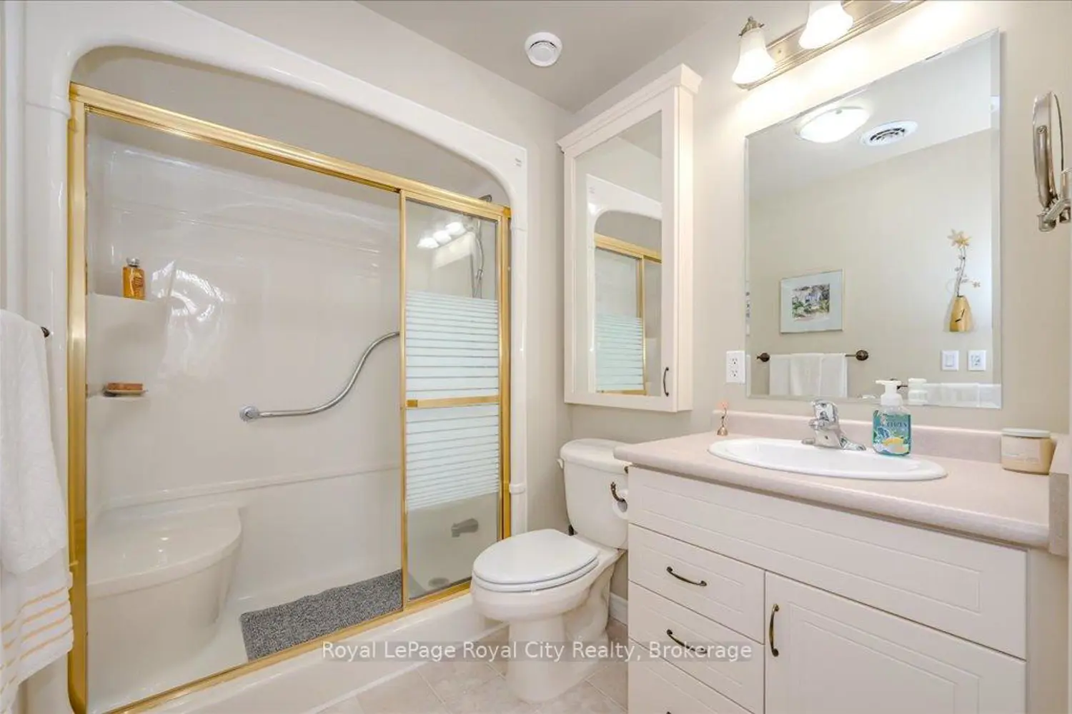 Additional image 17 of 65 Bayberry Drive 401