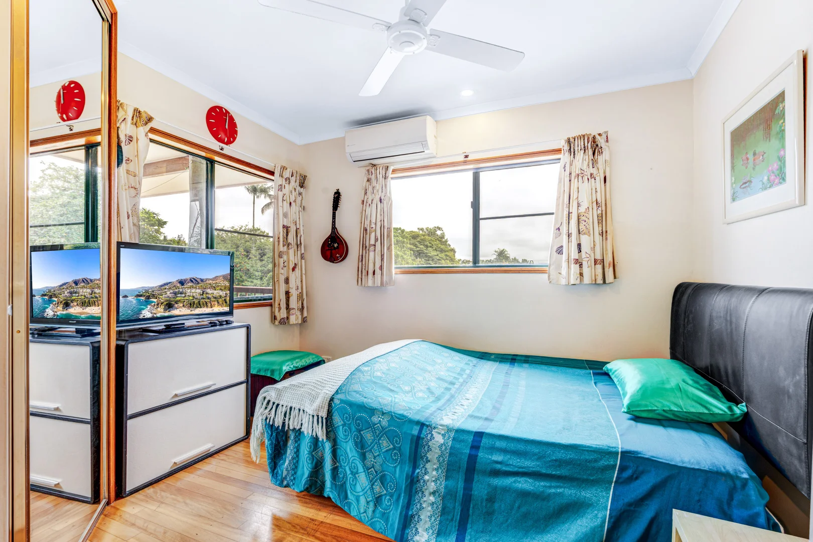 Additional image 20 of 30 Wall St, South Mission Beach QLD 4852