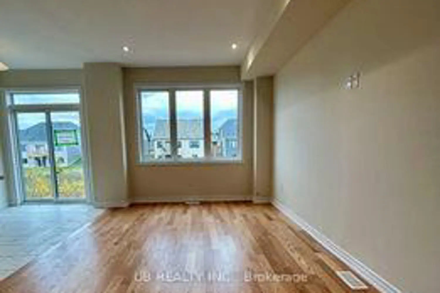 Additional image 7 of 381 Vanilla Trail