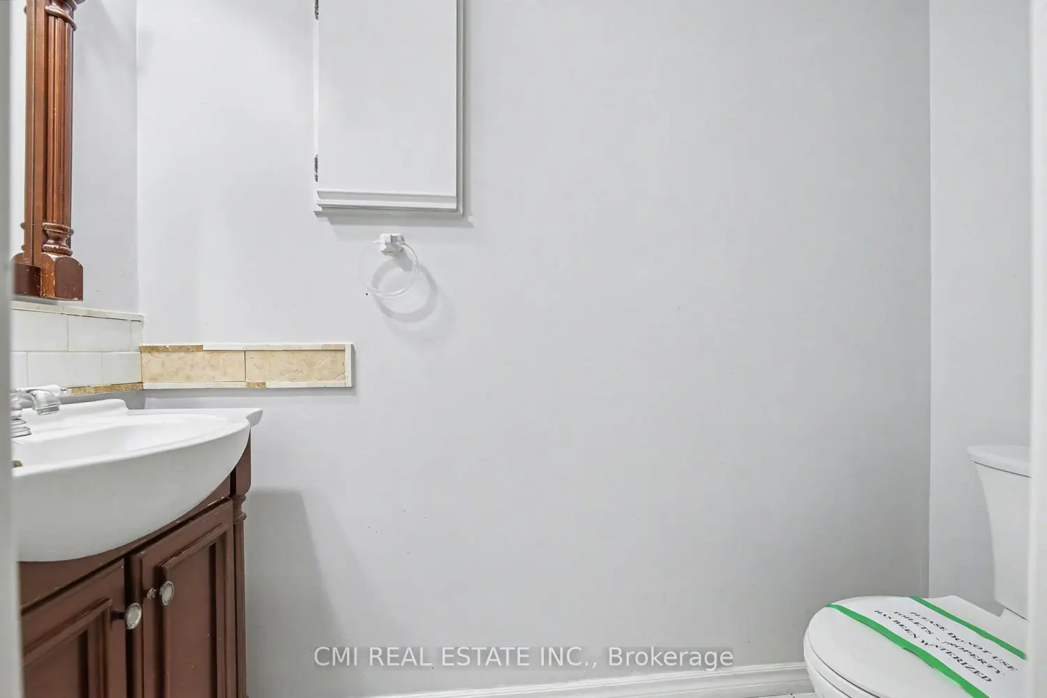 Additional image 12 of 993 Lucerne Crescent