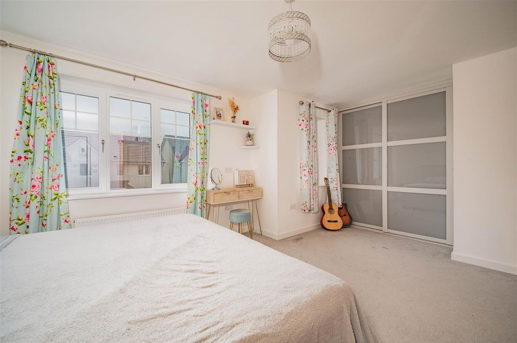 Additional image 10 of 4 bed detached house for saleAdam Crescent, Dundee DD3