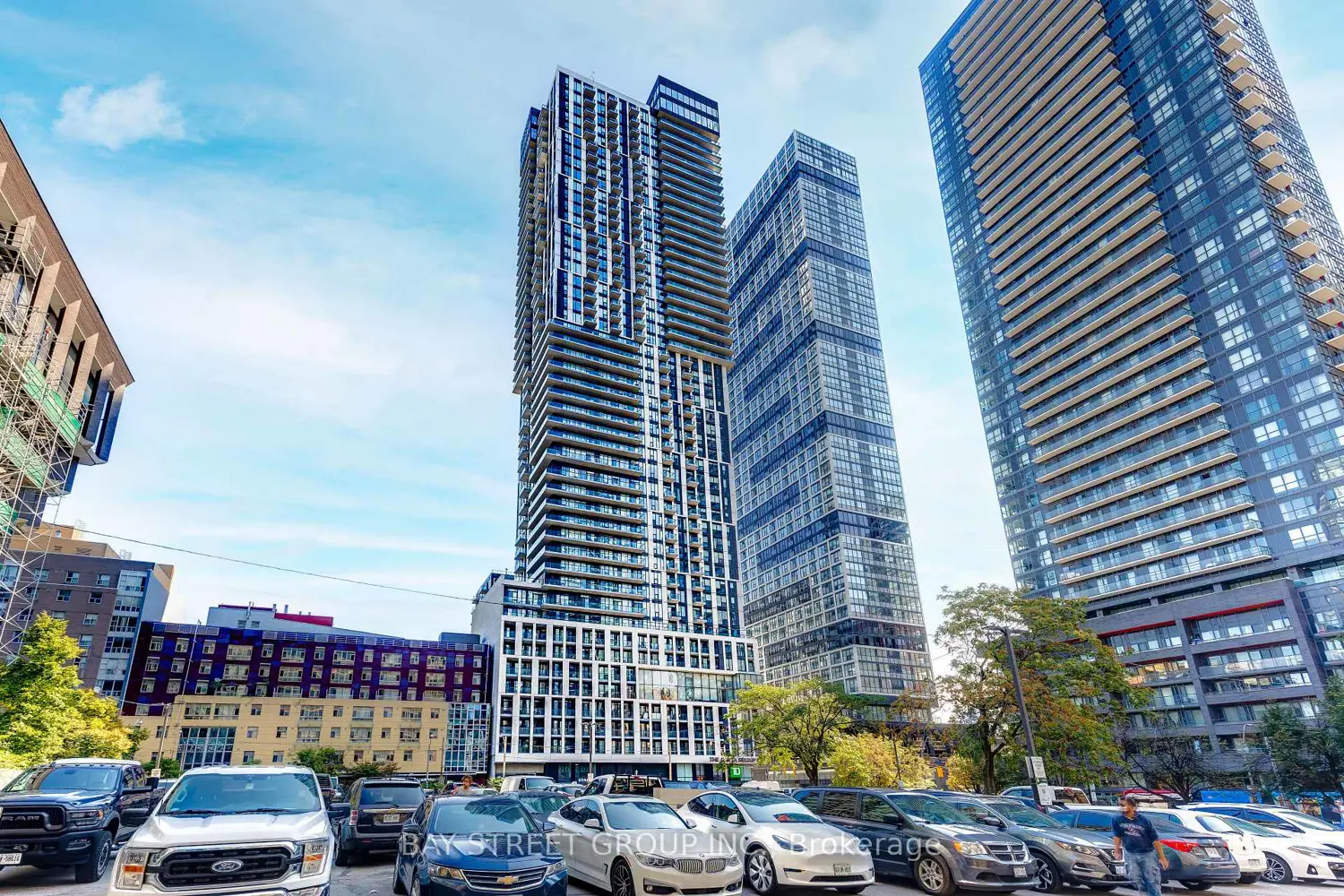 251 Jarvis Street 3809