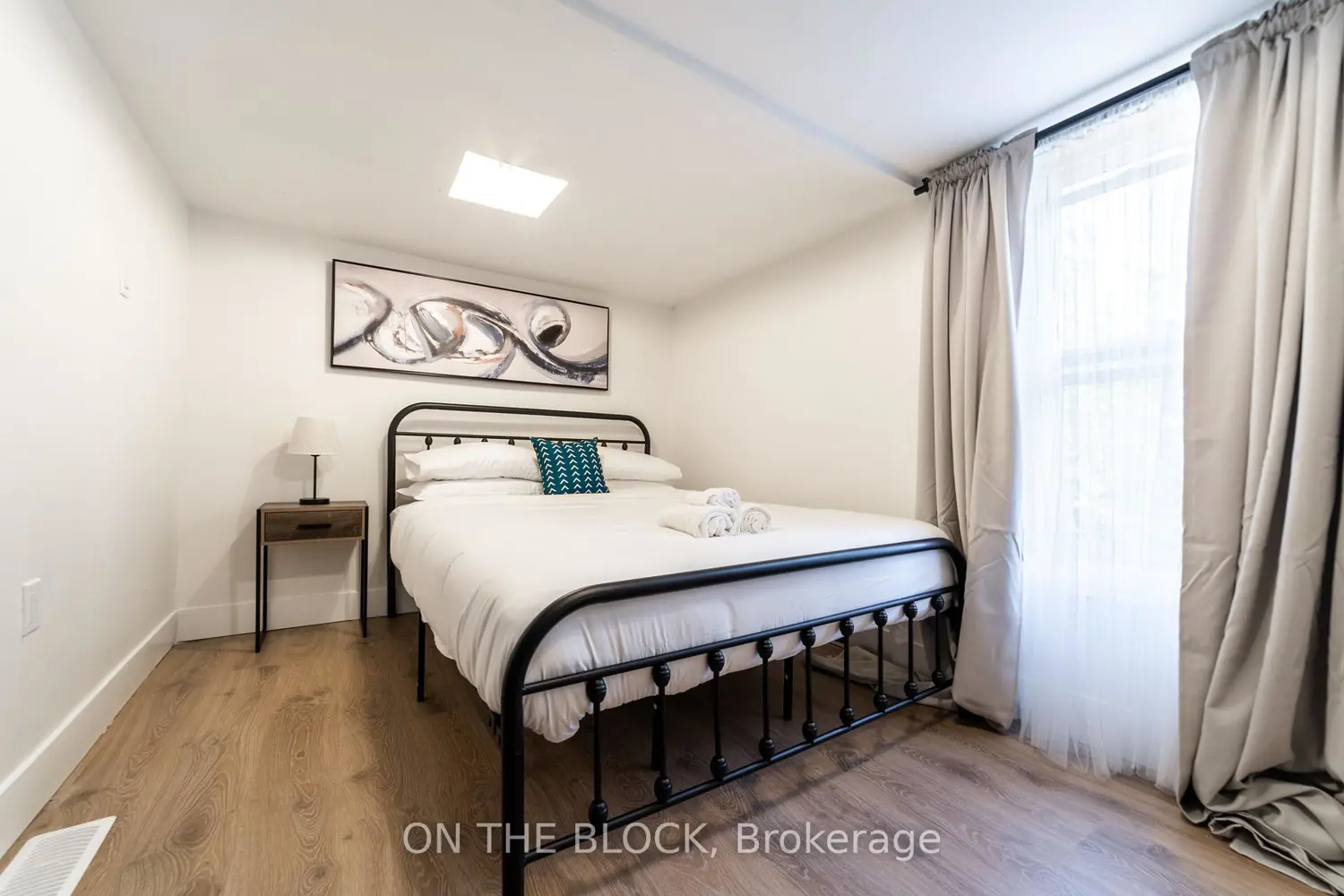 Additional image 12 of 19 Century Street