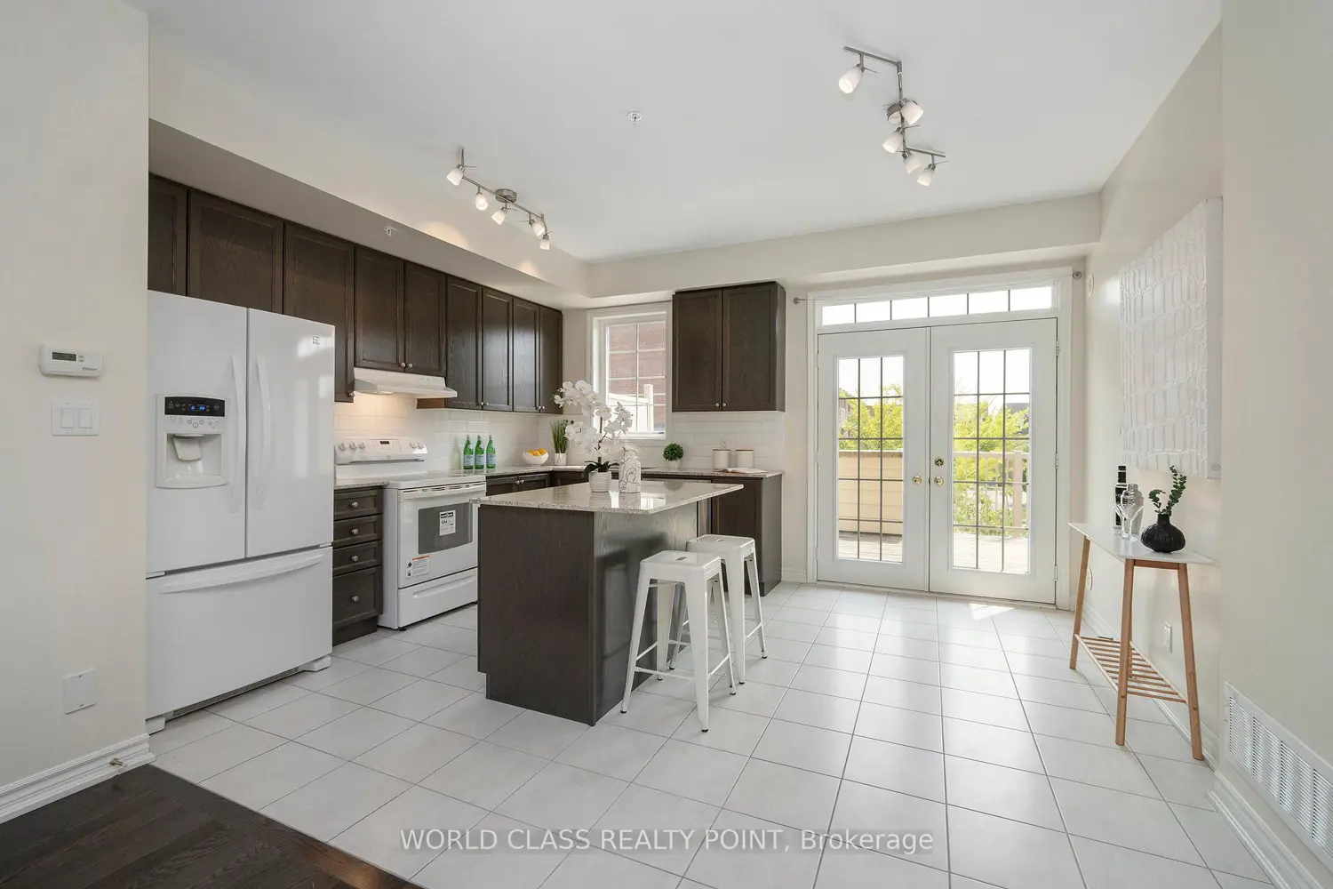 Additional image 6 of 73 Cathedral High Street