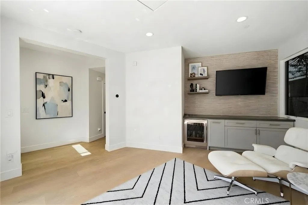 Additional image 51 of 12840 S Seaglass Circle, Los Angeles, CA 90094