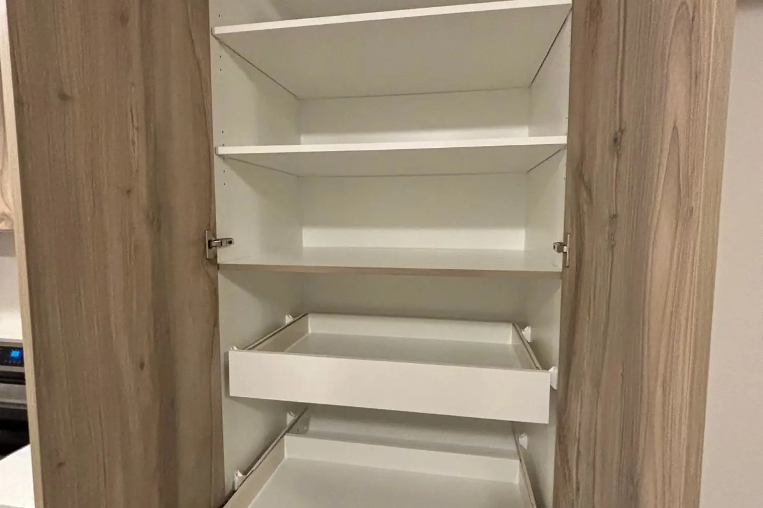 Additional image 3 of 1341 Kaniv Street