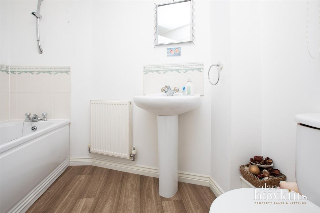 Additional image 6 of 3 bed terraced house for saleSprats Barn Crescent, Royal Wootton Bassett SN4