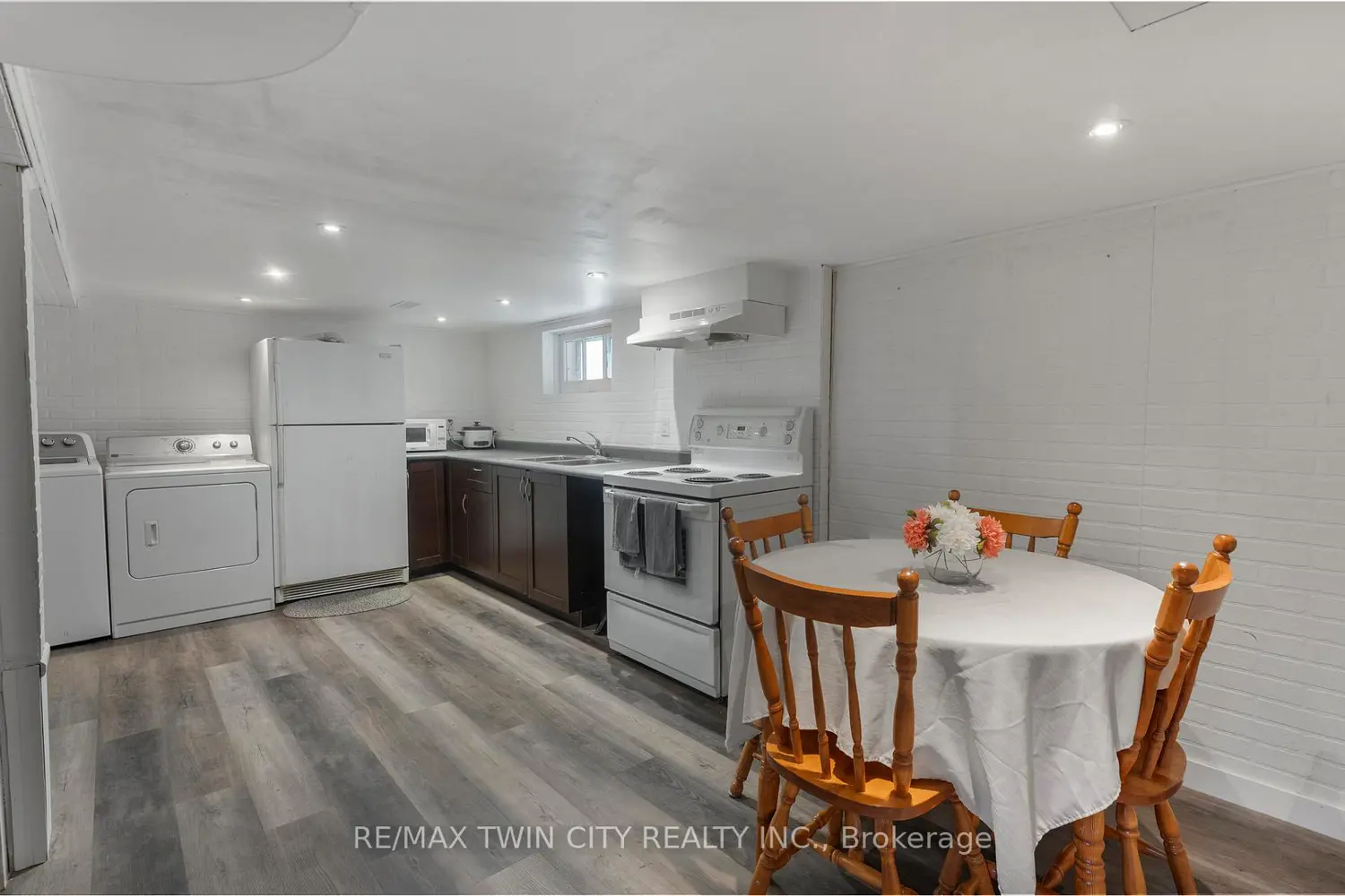 Additional image 11 of 69 Lyons Avenue