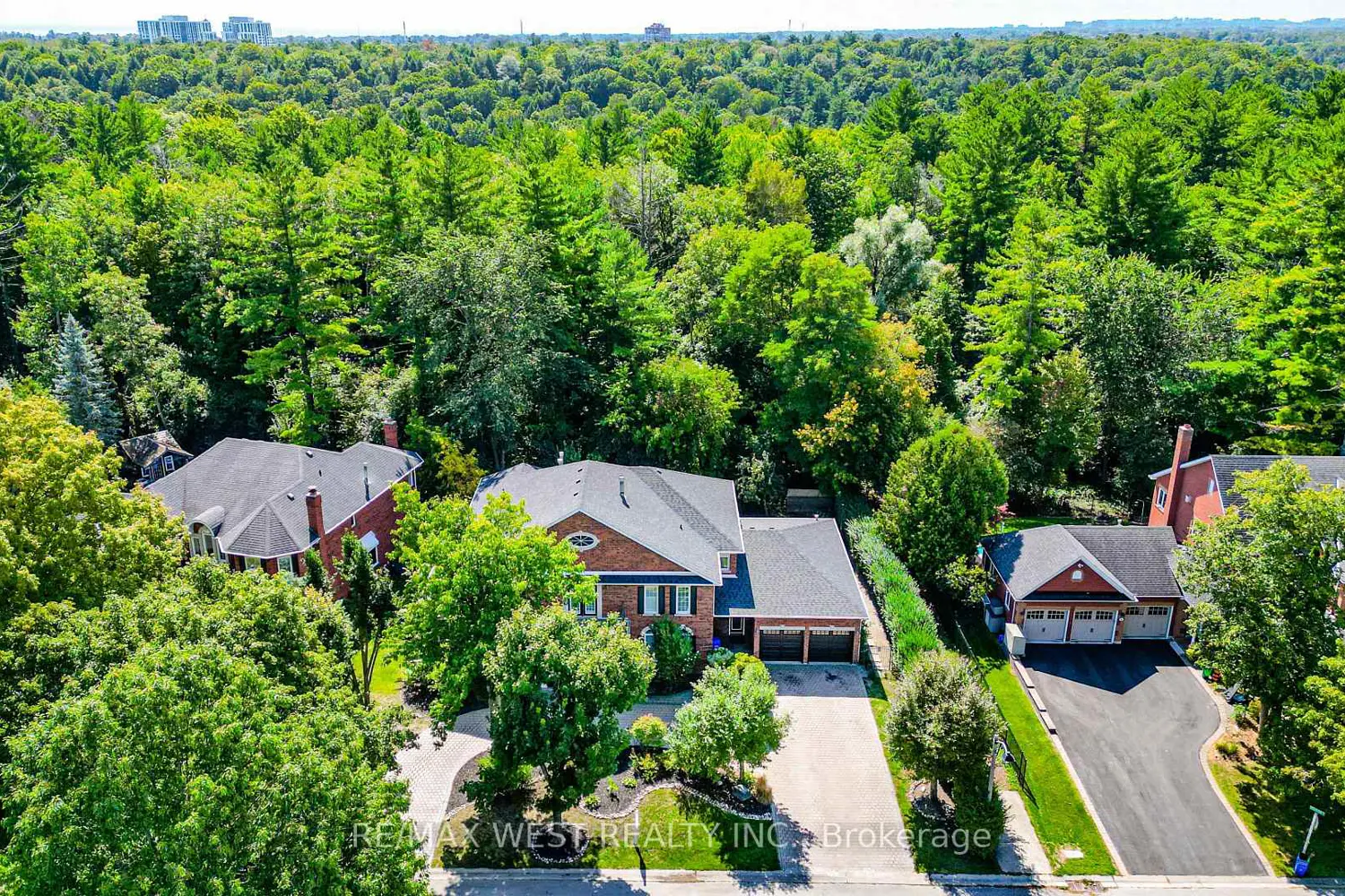 Additional image 9 of 81 Woodview Drive