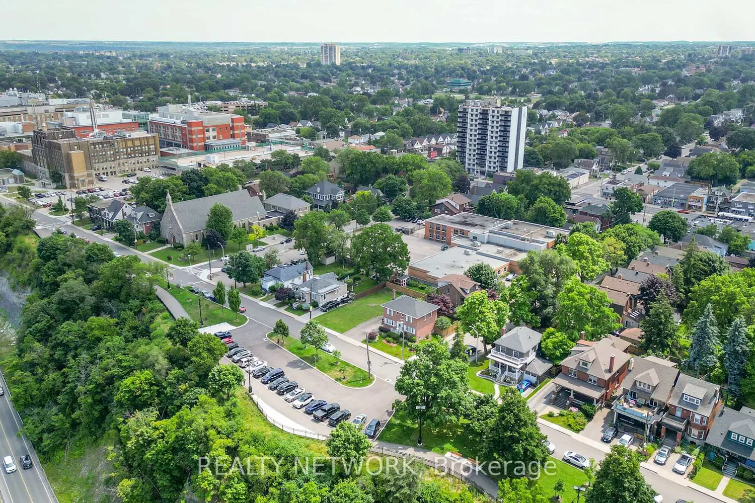 Additional image 5 of 238 Mountain Park Avenue