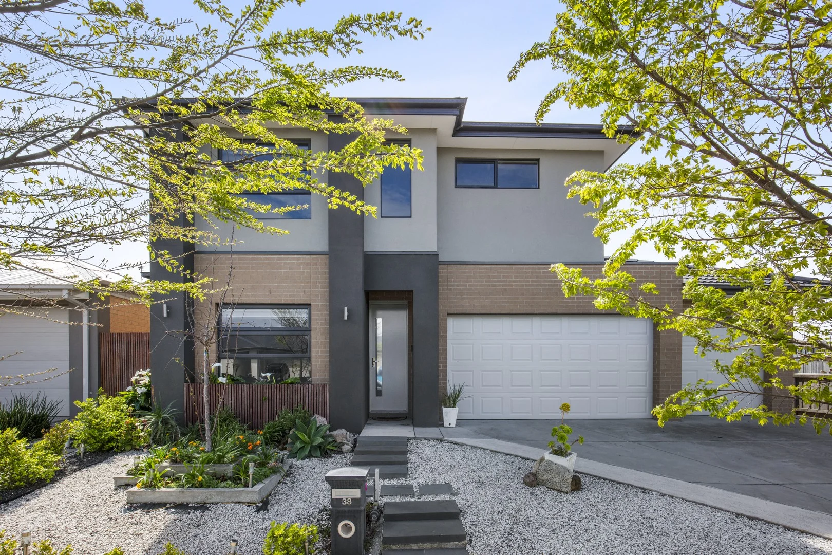 38 Devereux Way, Charlemont VIC 3217