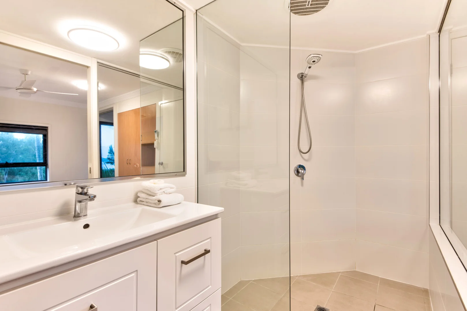 Additional image 13 of Oasis 10 2 Flametree Grove, Hamilton Island QLD 4803