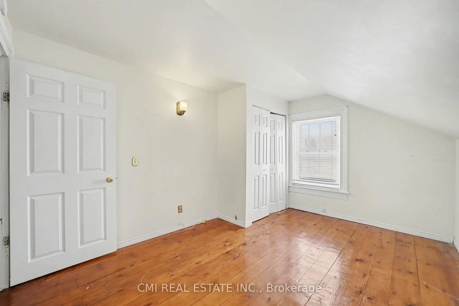 Additional image 16 of 76 Main Street