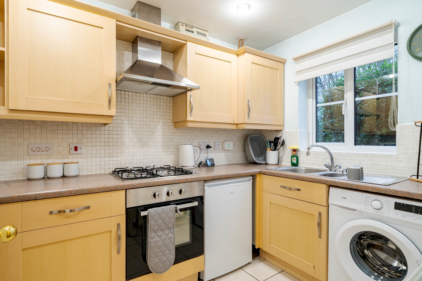 Additional image 17 of 3 Bed Semi-Detached House, New Village Way, LS27, N1 7GU