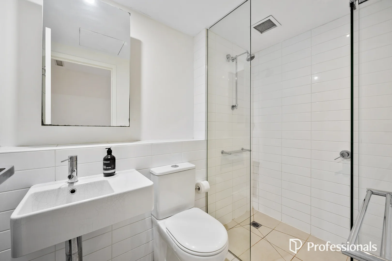 Additional image 8 of 604/838 Bourke Street, Docklands VIC 3008